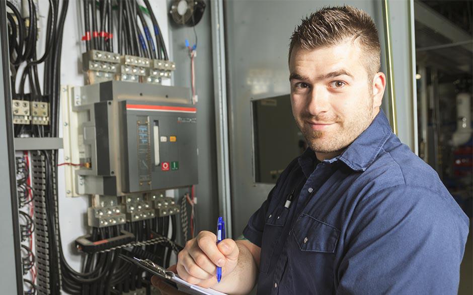 l'électricien Pierrelaye