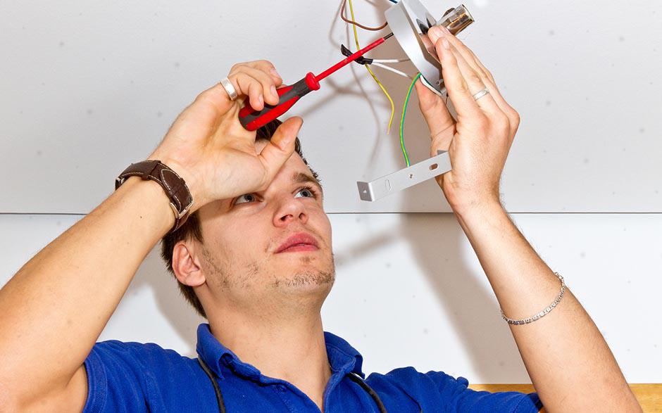 cherche électricien Villejuif