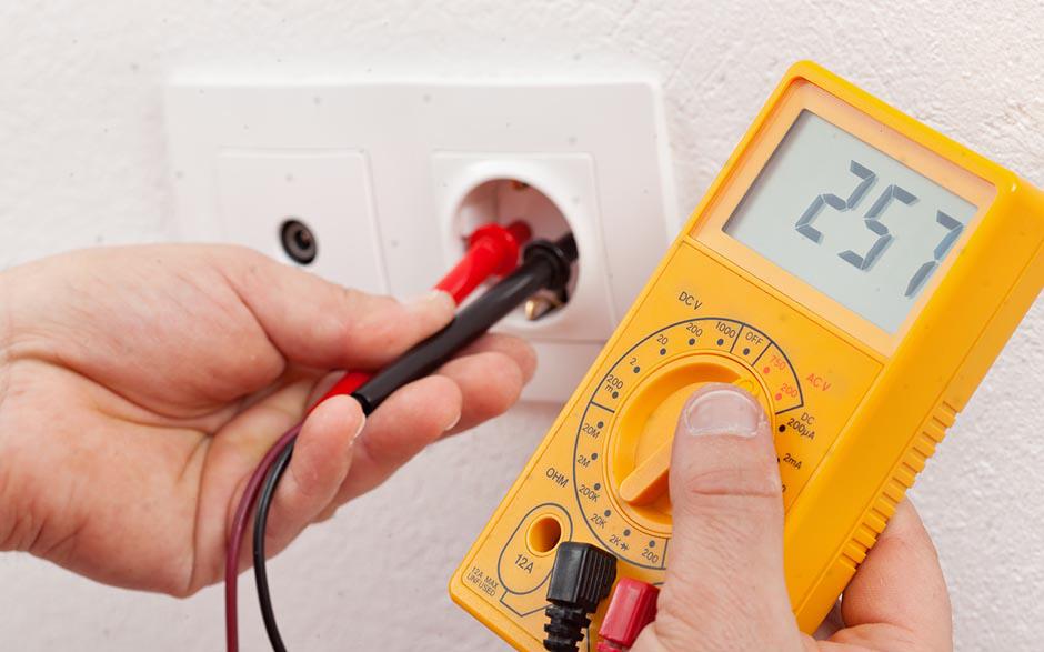 l'électricien Pierrelaye